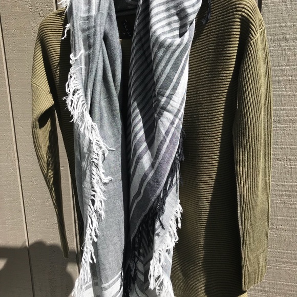 🌸💎Theory Grey Theory skirf - Picture 4 of 8